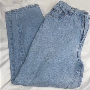 MAKE AN OFFER Vintage Old Navy Mom Jeans